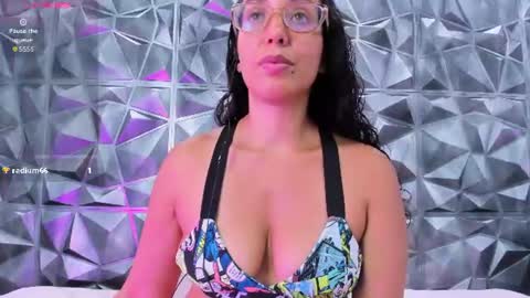 Snapshot of nadiajalil chatting on 12, 6, 2026 nadiajalil online show from 12, 6, 2026
