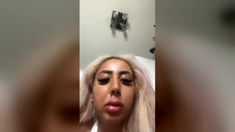 Snapshot of nadianoble chatting on 27, 2, 2026 nadianoble online show from 27, 2, 2026