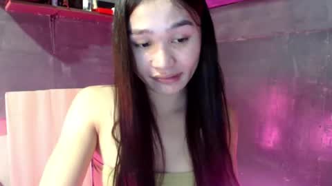 nadiestar online show from 25, 7, 2026