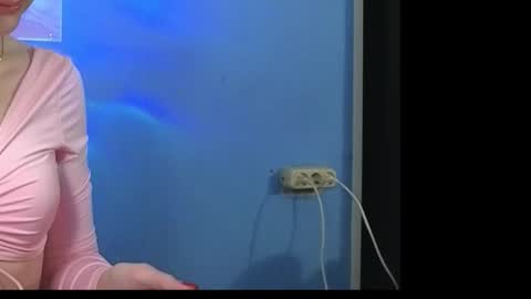 nadinna999 online show from 23, 12, 2025