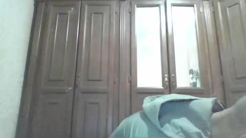 Snapshot of nadirff16 chatting on 20, 1, 2025 V online show from 20, 1, 2025