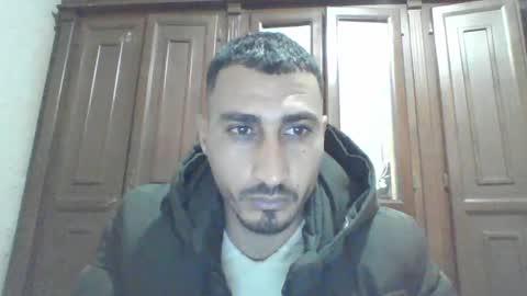 Snapshot of nadirff16 chatting on 1, 2, 2025 V online show from 1, 2, 2025