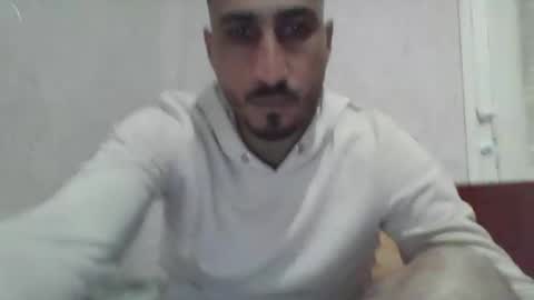 Snapshot of nadirff16 chatting on 2, 2, 2025 V online show from 2, 2, 2025