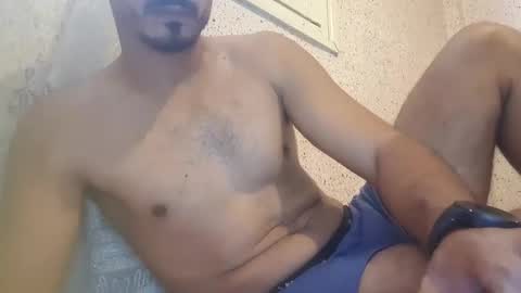 Snapshot of nadirff16 chatting on 12, 9, 2025 V online show from 12, 9, 2025