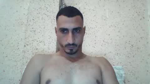 Snapshot of nadirff16 chatting on 14, 9, 2025 V online show from 14, 9, 2025