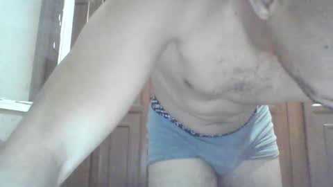 Snapshot of nadirff16 chatting on 29, 9, 2025 V online show from 29, 9, 2025
