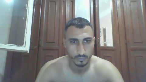 Snapshot of nadirff16 chatting on 5, 10, 2025 V online show from 5, 10, 2025