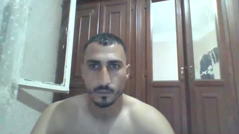 Snapshot of nadirff16 chatting on 13, 10, 2025 V online show from 13, 10, 2025
