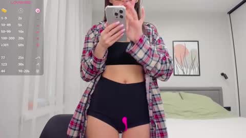 Nadya online show from 13, 2, 2025