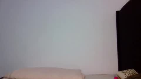 nafertiti online show from 2, 11, 2025