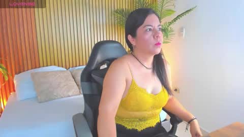 N A H I A online show from 29, 10, 2025