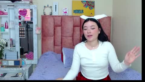 nahia cute     only   online show from 10, 12, 2024