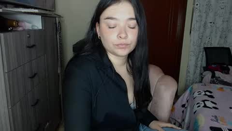 nahia cute     only   online show from 26, 9, 2025