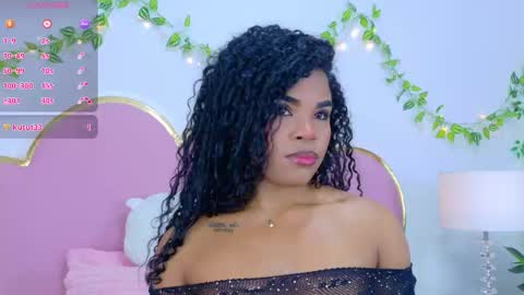 Snapshot of nahiarareina chatting on 5, 11, 2025 NahiaraReina online show from 5, 11, 2025