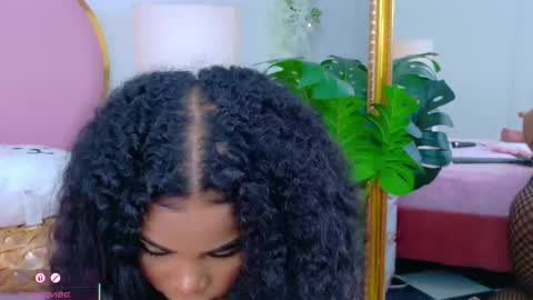 Snapshot of nahiarareina chatting on 21, 11, 2025 NahiaraReina online show from 21, 11, 2025