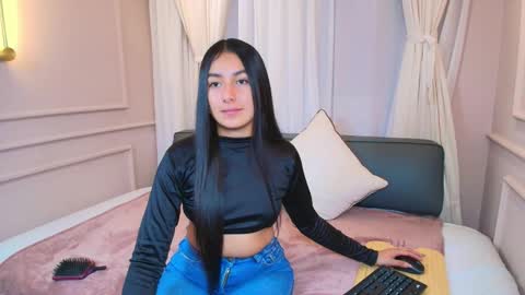 Nahomi online show from 24, 10, 2025