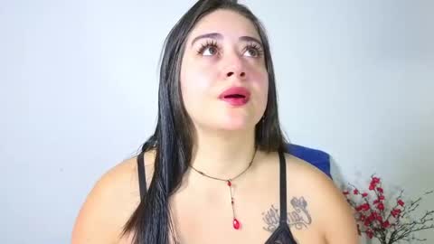 Snapshot of nahomi_sweett chatting on 21, 5, 2026 Nahomi online show from 21, 5, 2026