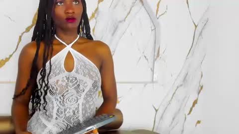Nahomi online show from 10, 6, 2026