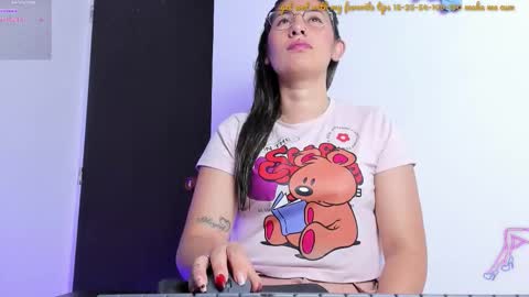 Snapshot of nahomiblakee chatting on 14, 10, 2025 Nahomi Carol online show from 14, 10, 2025