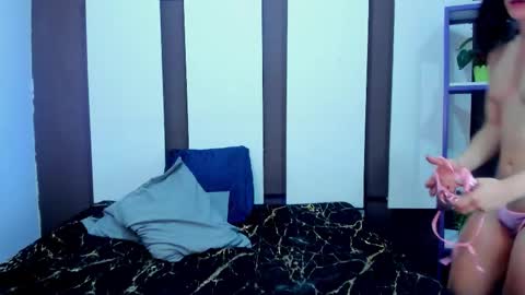 nahomy online show from 18, 2, 2026