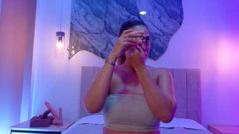 Snapshot of nahomiross chatting on 3, 2, 2026 NahomiRoss online show from 3, 2, 2026