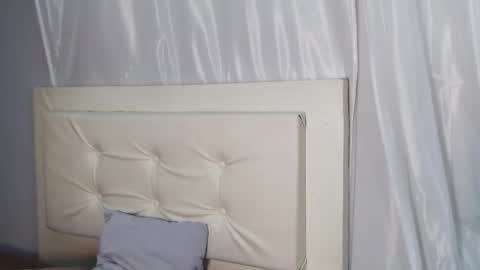 Snapshot of nahomy_larsen chatting on 20, 12, 2024 Nahomy online show from 20, 12, 2024