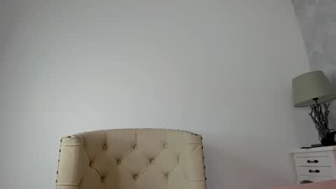 naia_cox online show from 22, 9, 2025