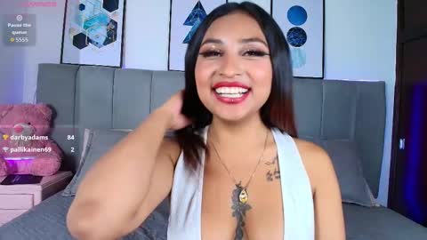 Snapshot of naia_cruz_ chatting on 17, 10, 2025 Naia online show from 17, 10, 2025