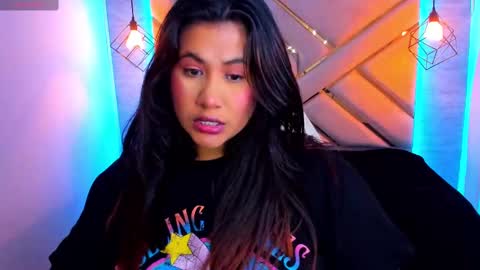    online show from 18, 1, 2025