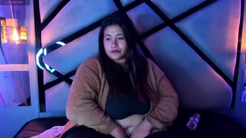    online show from 25, 1, 2025