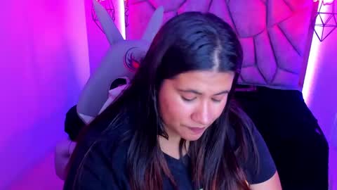    online show from 30, 1, 2025