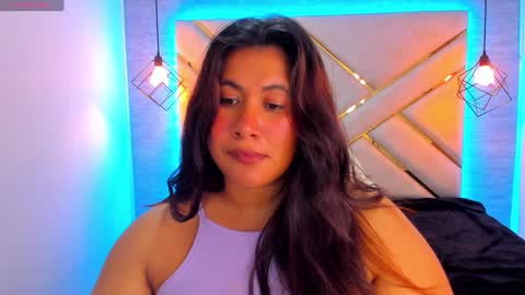    online show from 1, 2, 2025