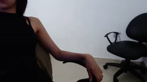 Snapshot of naiakit18 chatting on 11, 1, 2025 naiakit18 online show from 11, 1, 2025