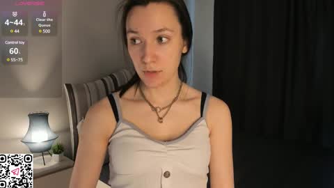 Snapshot of naiamo chatting on 8, 3, 2025 Sonny online show from 8, 3, 2025