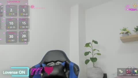Snapshot of naiara30_ chatting on 18, 4, 2026 N A I A R A online show from 18, 4, 2026