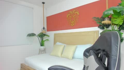Snapshot of naiara30_ chatting on 22, 4, 2026 N A I A R A online show from 22, 4, 2026