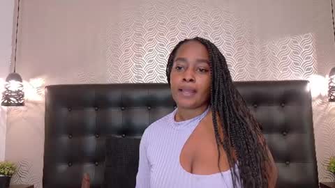 Snapshot of naiaramasson_ chatting on 7, 7, 2026 naiaramasson_ online show from 7, 7, 2026