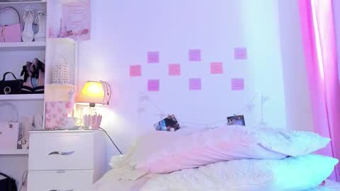 Naissha online show from 10, 3, 2026