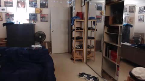 nakedmonkey online show from 25, 12, 2024