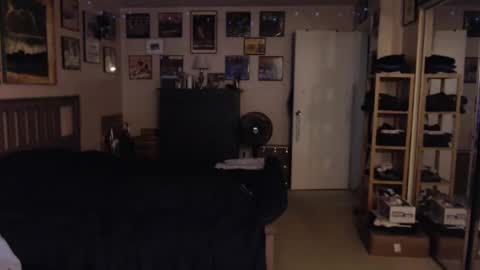 nakedmonkey online show from 29, 12, 2024