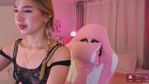 Snapshot of nallahh_ chatting on 15, 11, 2025 Nallah online show from 15, 11, 2025