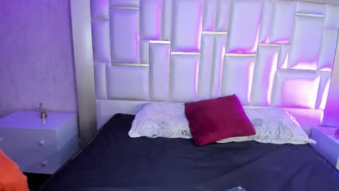 Snapshot of namearohouse chatting on 2, 10, 2025 ----Namea------ online show from 2, 10, 2025