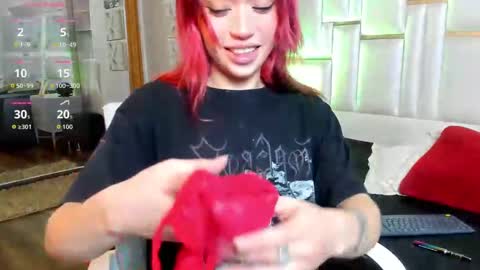 Snapshot of namearohouse chatting on 18, 10, 2025 ----Namea------ online show from 18, 10, 2025