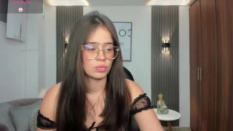 Snapshot of nanaa_snow chatting on 19, 5, 2026 Nanaa snow online show from 19, 5, 2026