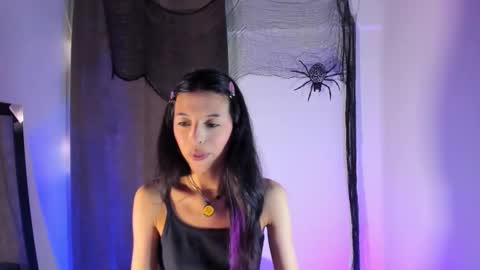 Snapshot of nanakodollx chatting on 4, 11, 2025 Nana Natalia online show from 4, 11, 2025