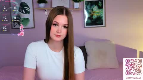 Snapshot of nanami_v02 chatting on 7, 7, 2026 Maeve online show from 7, 7, 2026