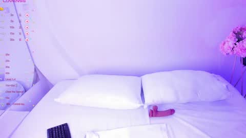 NanaOsaky online show from 1, 10, 2025