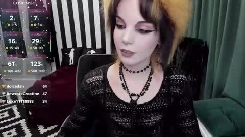 Nancy online show from 30, 9, 2025