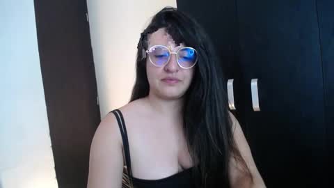 Snapshot of nani_gutierrez chatting on 9, 3, 2025 Nani online show from 9, 3, 2025