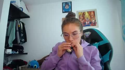 nanna yoshi online show from 27, 7, 2026